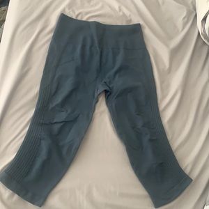 Lululemon Capris